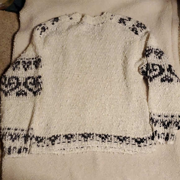 Anthropologie Sweater - Picture 5 of 5